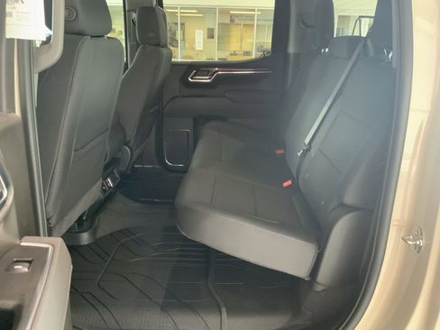 New 2026 Chevrolet Silverado 1500 RST AWD/4WD image 7