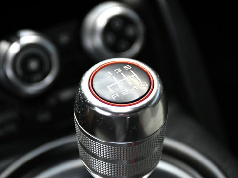 Used 2011 Audi R8 V10 image 44