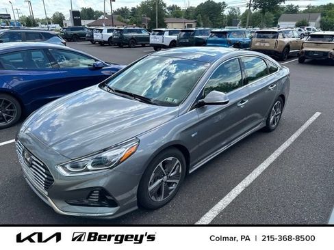 Used 2018 Hyundai Sonata Limited FWD image 1