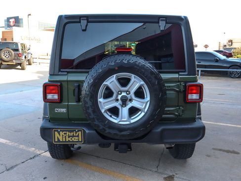 Used 2020 Jeep Wrangler Unlimited Sport S AWD/4WD image 6