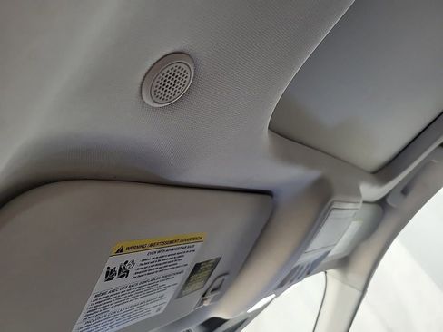 Used 2022 Ford Escape SEL w/ Technology Package image 10