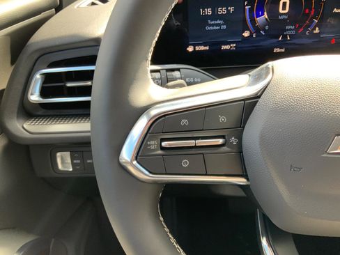 New 2026 Chevrolet Traverse LT w/ LPO, Floor Liner Package image 18