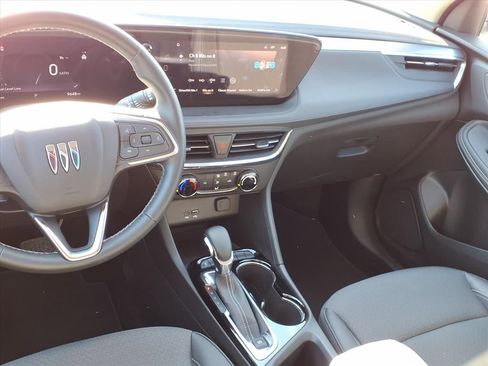 Used 2025 Buick Encore GX Preferred image 7