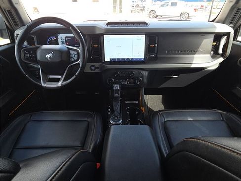 Certified 2022 Ford Bronco Badlands image 11