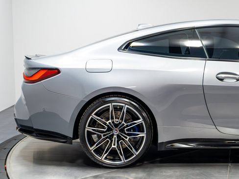 Used 2023 BMW M4 xDrive Competition w/ Executive Package AWD/4WD image 19