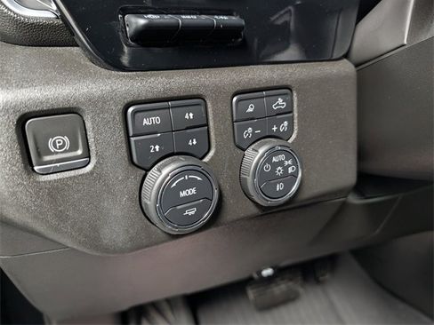 Certified 2023 Chevrolet Silverado 1500 LTZ w/ LTZ Premium Package image 18