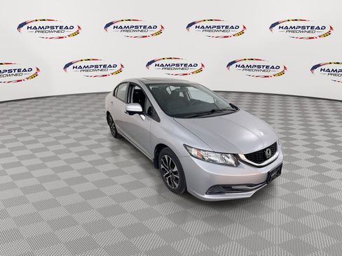 Used 2015 Honda Civic EX image 2