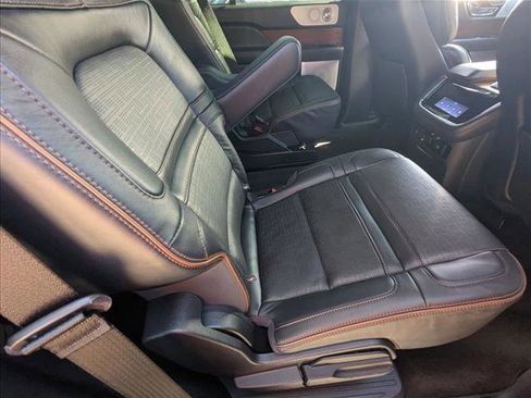 Used 2022 Lincoln Navigator Black Label image 22