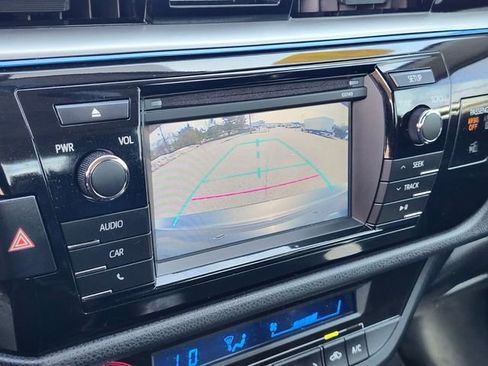 Used 2014 Toyota Corolla S image 21