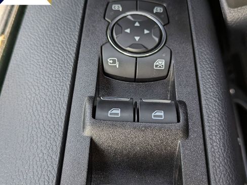 Certified 2022 Ford F250 Lariat w/ Tremor Off-Road Package image 30