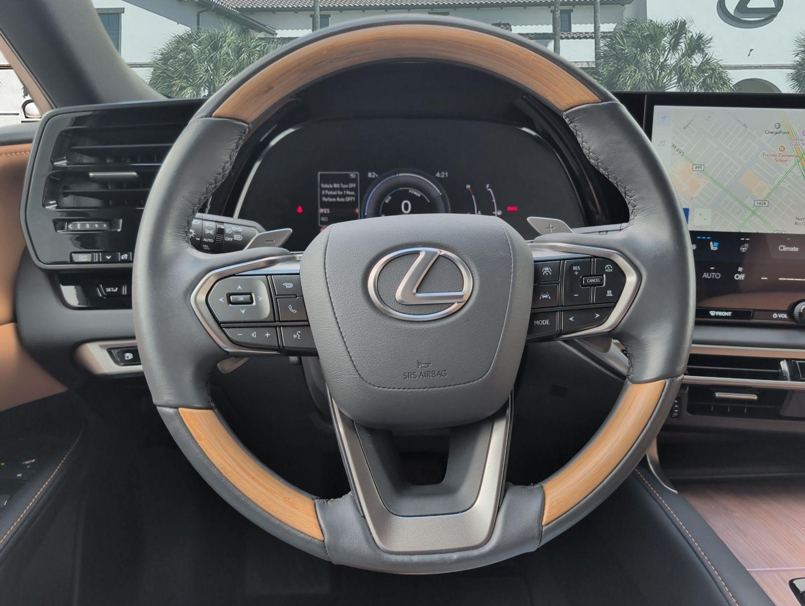 Used 2024 Lexus RX 350h w/ Accessory Package (K3) AWD/4WD image 13