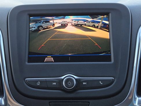 Used 2020 Chevrolet Equinox LT image 13