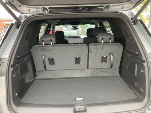 New 2026 Chevrolet Traverse LT w/ Driver Confidence Package image 25