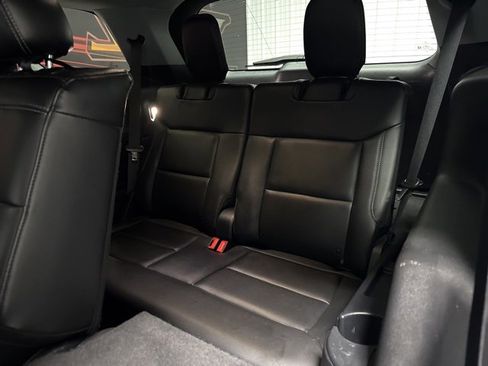 Used 2023 Ford Explorer XLT w/ Equipment Group 202A image 16