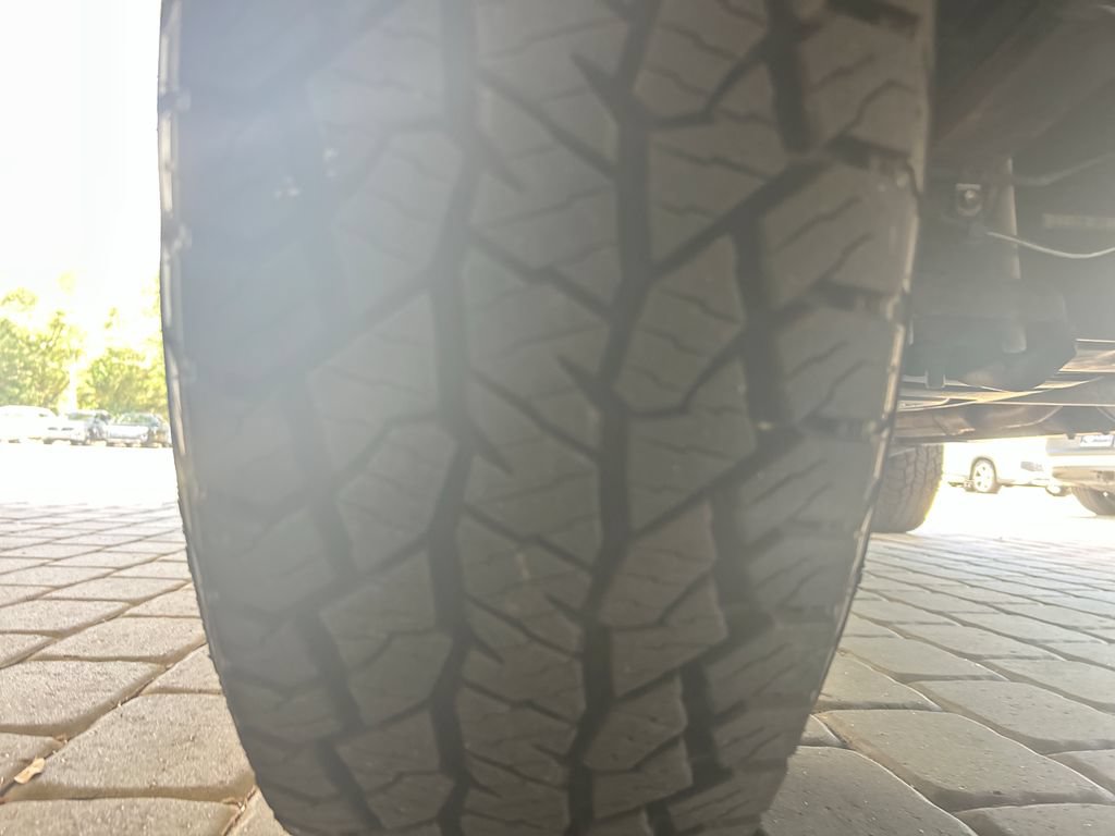Used 2018 Toyota Tacoma SR5 RWD image 41