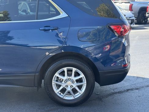 Used 2022 Chevrolet Equinox LT image 4