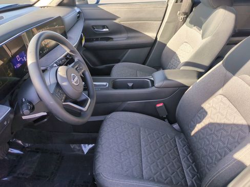 Certified 2026 Nissan Kicks SV image 14