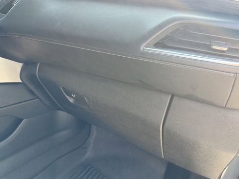 Certified 2022 Chevrolet Suburban LT image 40