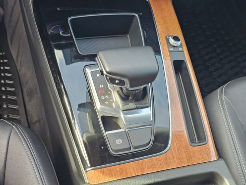 Used 2023 Audi Q5 2.0T Premium image 57