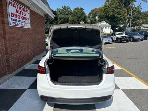 Used 2018 Toyota Avalon XLE Premium image 38