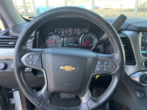 Used 2019 Chevrolet Tahoe LT w/ RST Edition image 13