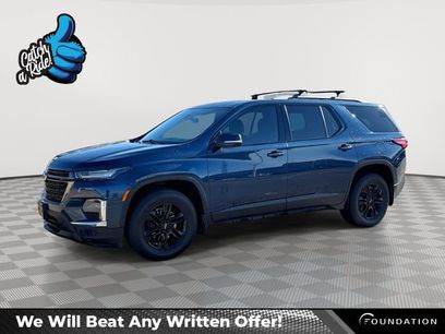 Used 2022 Chevrolet Traverse LT w/ Midnight/Sport Edition