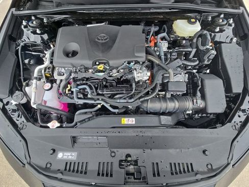 Used 2026 Toyota Camry SE image 29