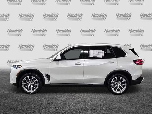 New 2026 BMW X5 sDrive40i w/ Premium Package image 5