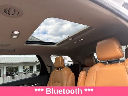 Used 2018 Buick Enclave Premium FWD image 20