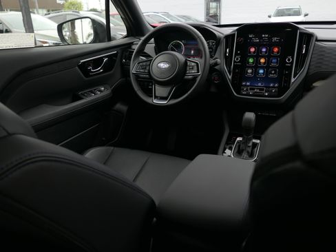 Certified 2025 Subaru Forester Limited w/ Popular Package image 22