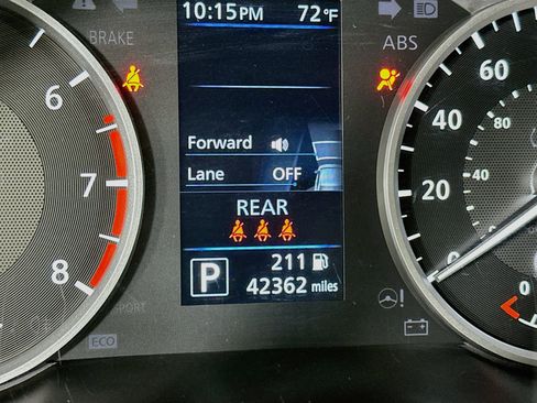 Used 2024 Nissan Sentra S FWD image 19
