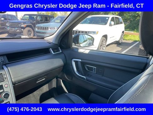 Used 2019 Land Rover Discovery Sport HSE AWD/4WD image 61