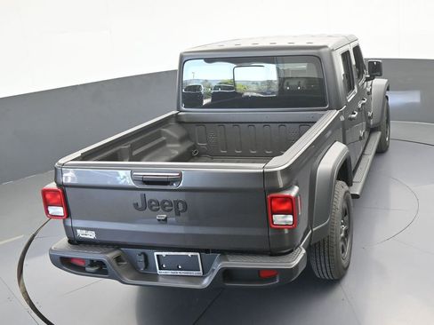 New 2026 Jeep Gladiator Sport image 41