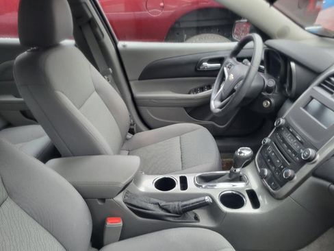 Used 2014 Chevrolet Malibu LS w/ Protection Package image 5