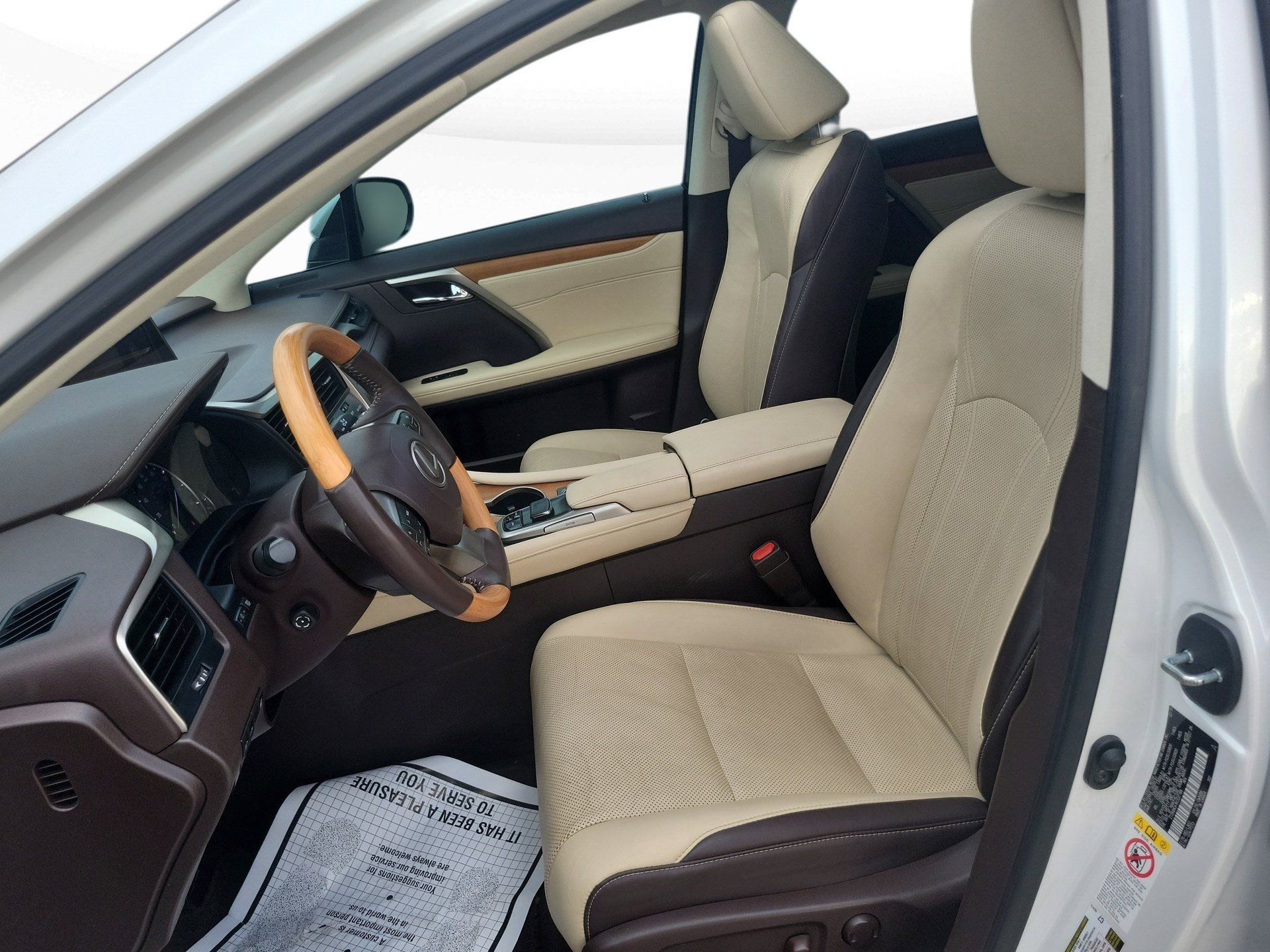 Used 2019 Lexus RX 450h AWD w/ Navigation Package image 14