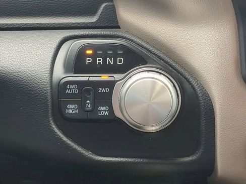 Used 2019 RAM 1500 Laramie AWD/4WD image 27