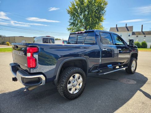 Used 2020 Chevrolet Silverado 2500 LTZ w/ LTZ Plus Package image 15