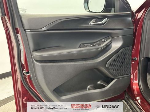New 2026 Jeep Grand Cherokee L Laredo AWD/4WD image 16