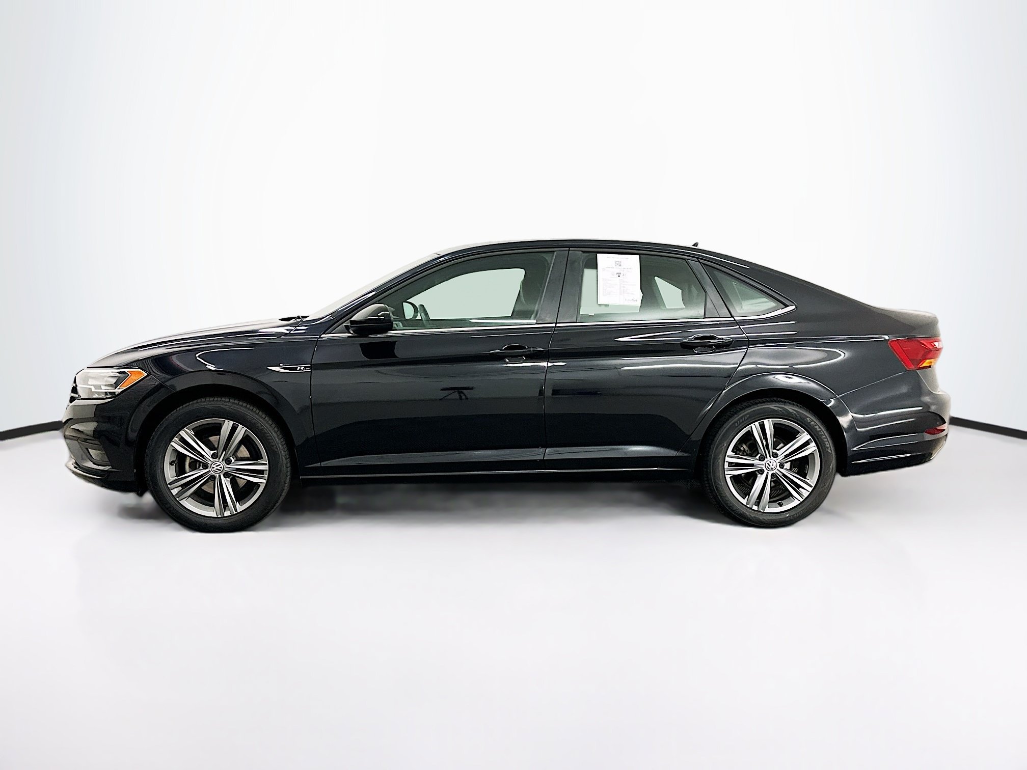 Used 2019 Volkswagen Jetta R-Line FWD image 4