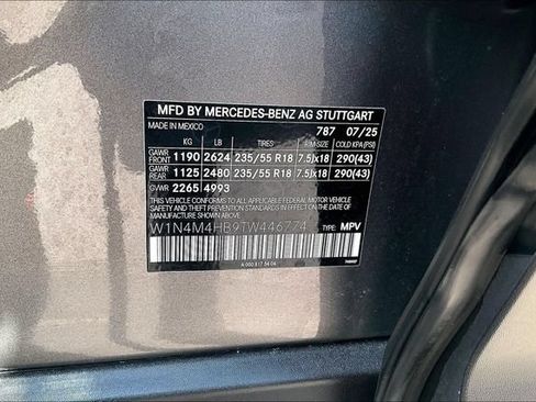 Used 2026 Mercedes-Benz GLB 250 4MATIC image 30