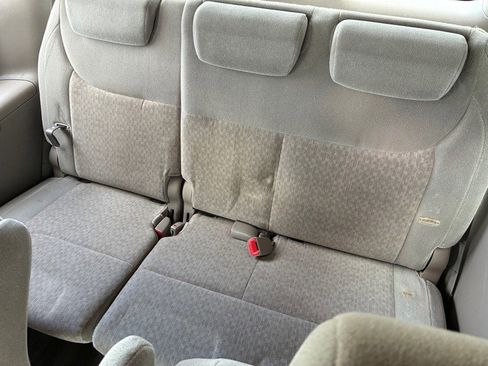 Used 2005 Toyota Sienna CE image 14