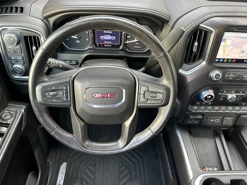Used 2022 GMC Sierra 2500 AT4 w/ AT4 Premium Plus Package AWD/4WD image 16