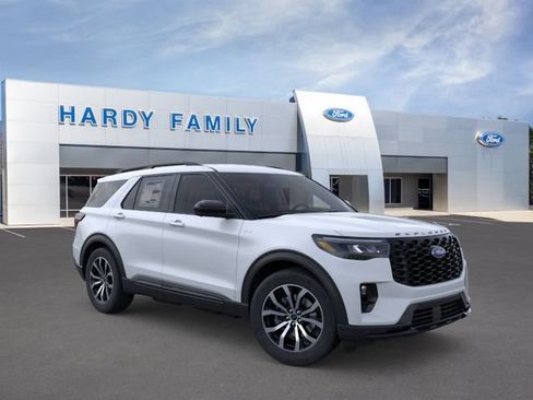 Used 2026 Ford Explorer ST-Line RWD image 7