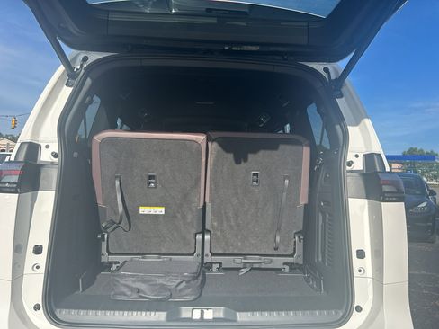 Used 2025 Volkswagen ID. Buzz Pro S image 22