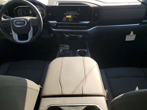 New 2026 GMC Sierra 1500 Elevation image 22