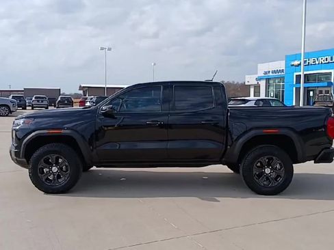 Used 2024 GMC Canyon Elevation w/ Convenience Package image 5