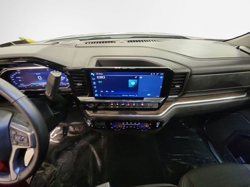 Certified 2025 Chevrolet Silverado 1500 LT AWD/4WD image 20