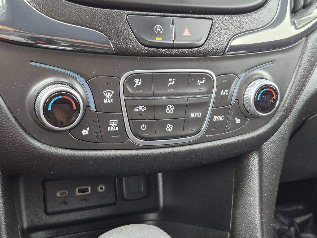 Certified 2022 Chevrolet Equinox RS AWD/4WD image 15