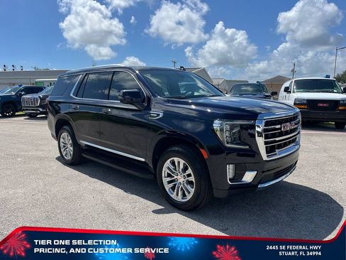 Used 2021 GMC Yukon SLT w/ SLT Luxury Plus Package RWD image 3
