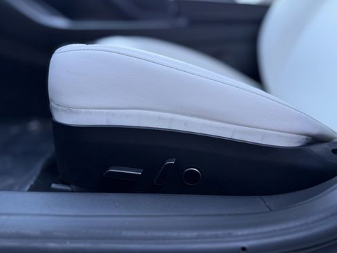 Used 2022 Tesla Model 3 Long Range image 27